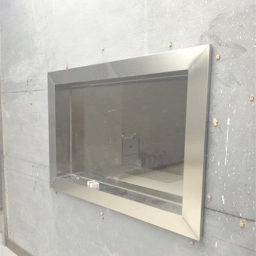 阿克苏800*1200*20mm铅玻璃观察窗安装效果图